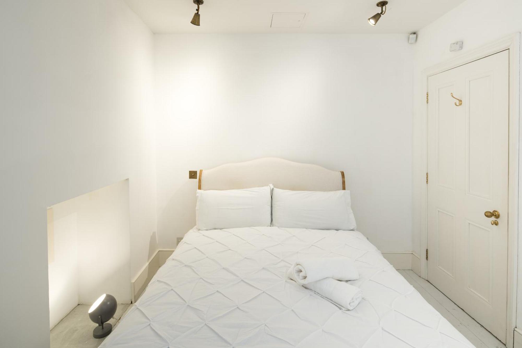 Ferienwohnung Charming 2-Bed Flat In The Heart Of Nottinghill - Steps From Portobello Rd Market And Nottinghill Bookshop London Exterior foto