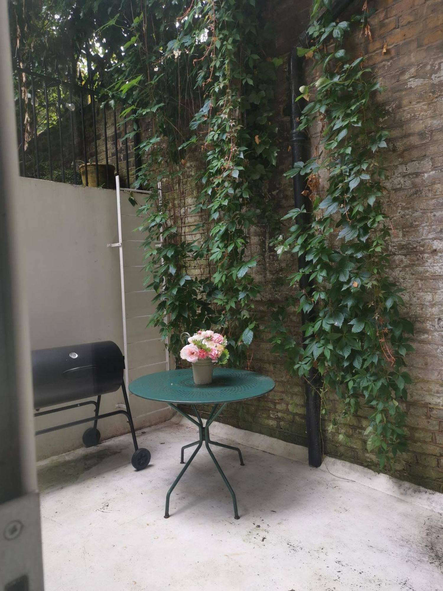 Ferienwohnung Charming 2-Bed Flat In The Heart Of Nottinghill - Steps From Portobello Rd Market And Nottinghill Bookshop London Exterior foto